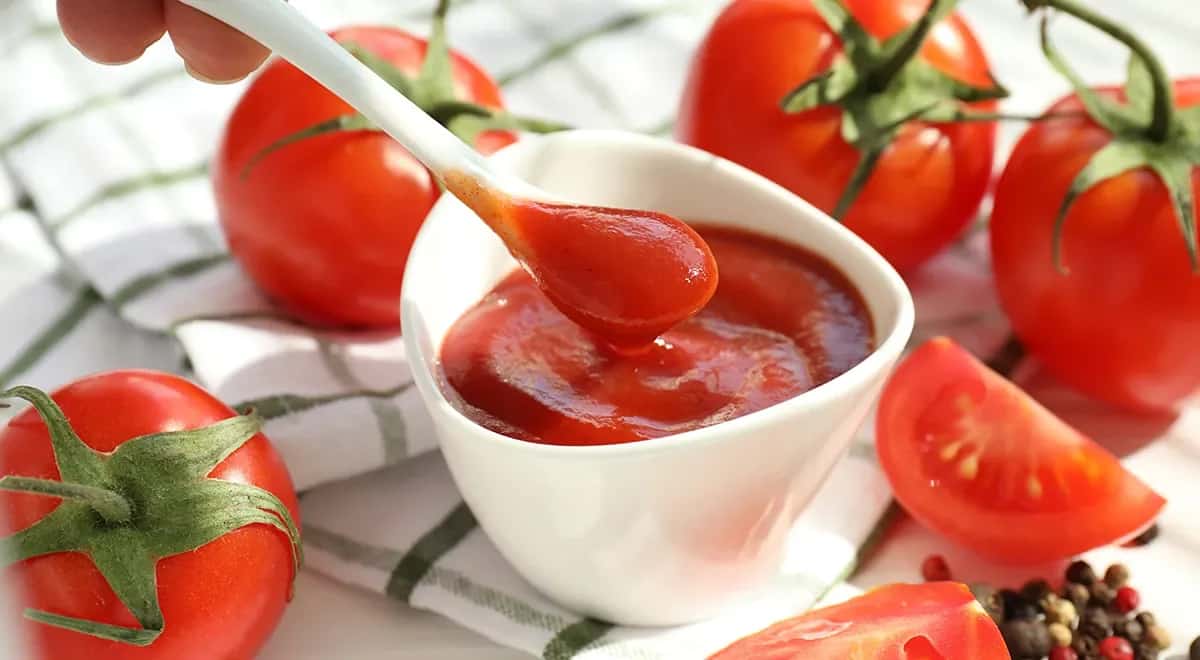تصویر 3 از رب گوجه فرنگی ماه چین انتخابی مناسب برای تقویت رنگ پایه و حفظ انسجام مزه در غذا